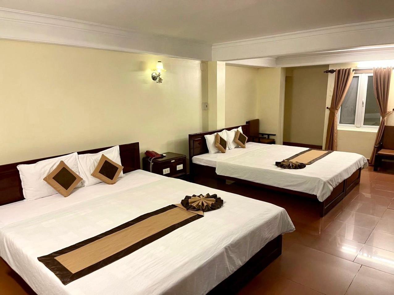 Tran Ly Hotel Hue Exterior photo